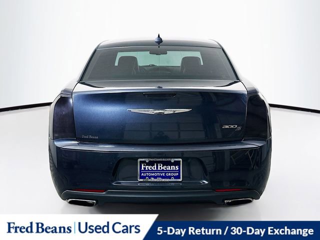 Used 2017 Chrysler 300 S image 7