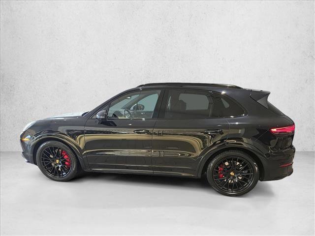 Used 2021 Porsche Cayenne GTS image 8