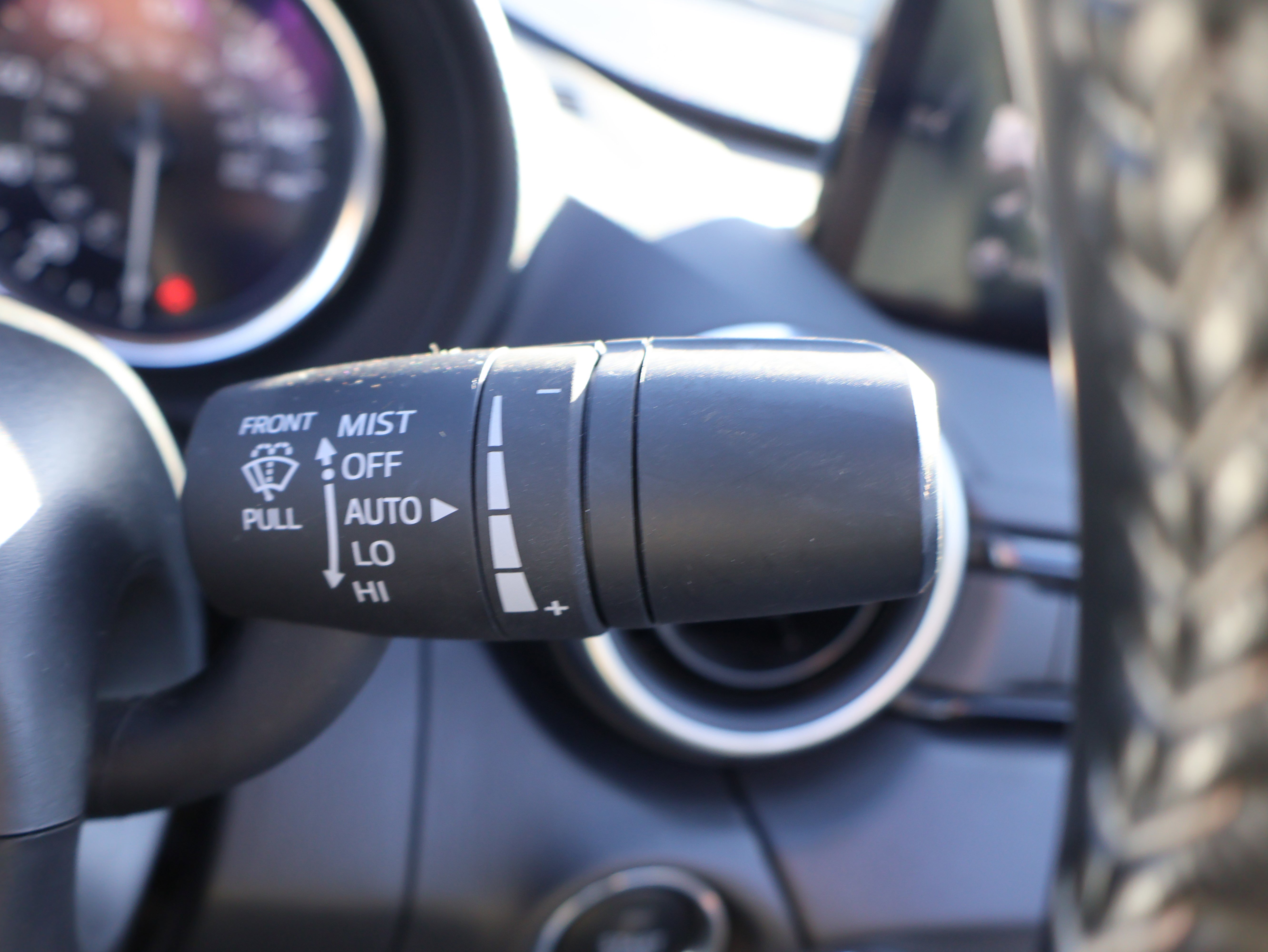 Used 2024 MAZDA MX-5 Miata RF Grand Touring image 40