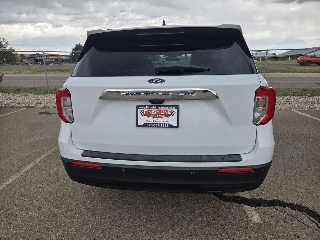 Used 2022 Ford Explorer XLT AWD/4WD image 4