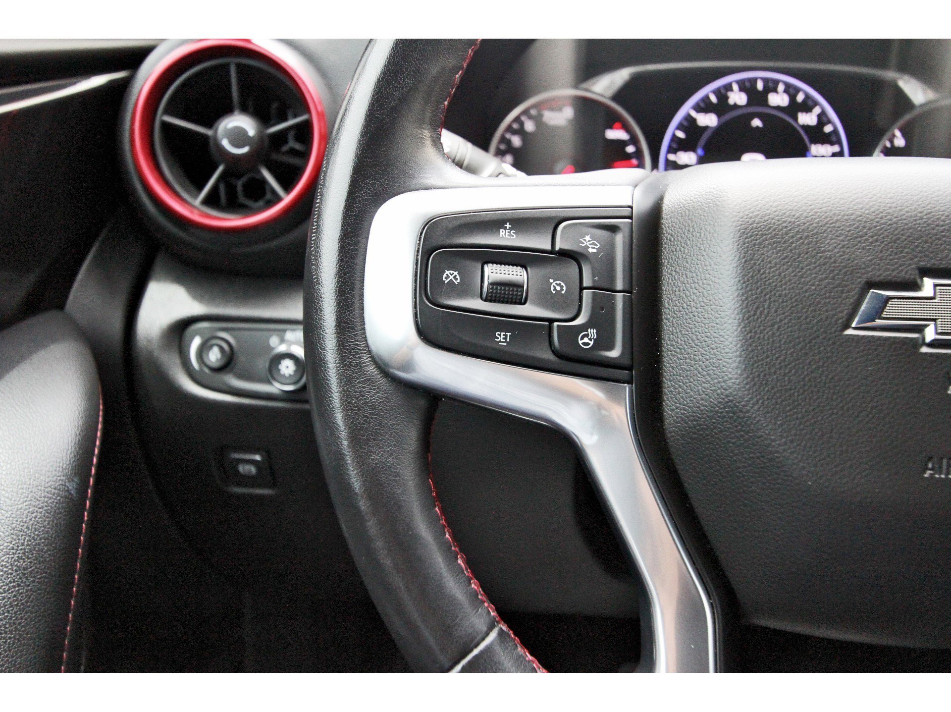 Used 2020 Chevrolet Blazer RS image 17