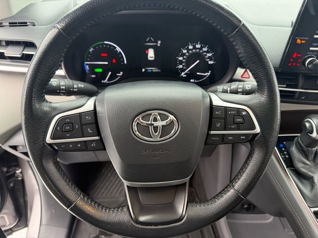 Certified 2021 Toyota Sienna XLE image 13