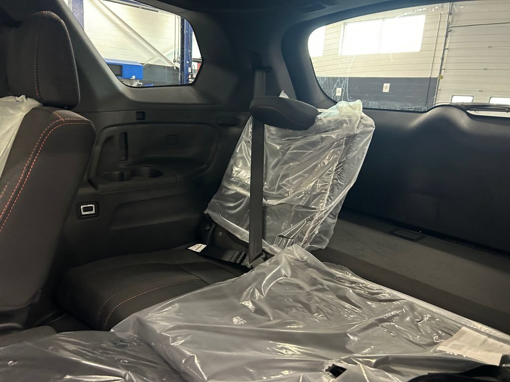 New 2026 Honda Pilot Sport image 17