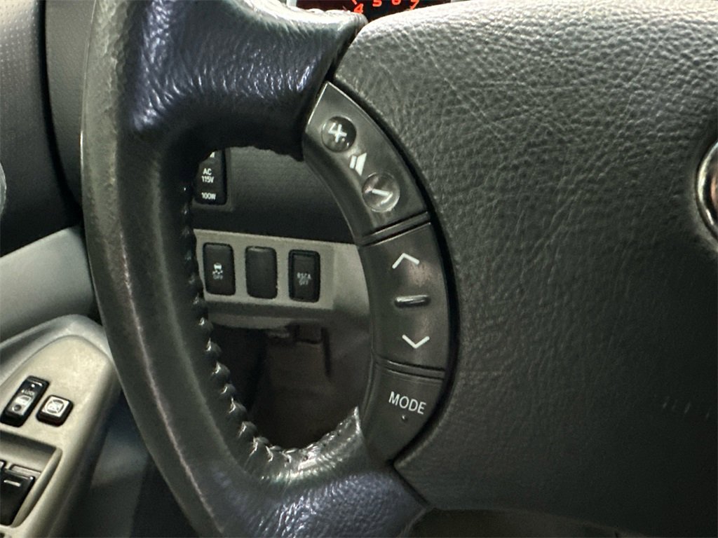 Used 2010 Toyota Tacoma PreRunner image 24