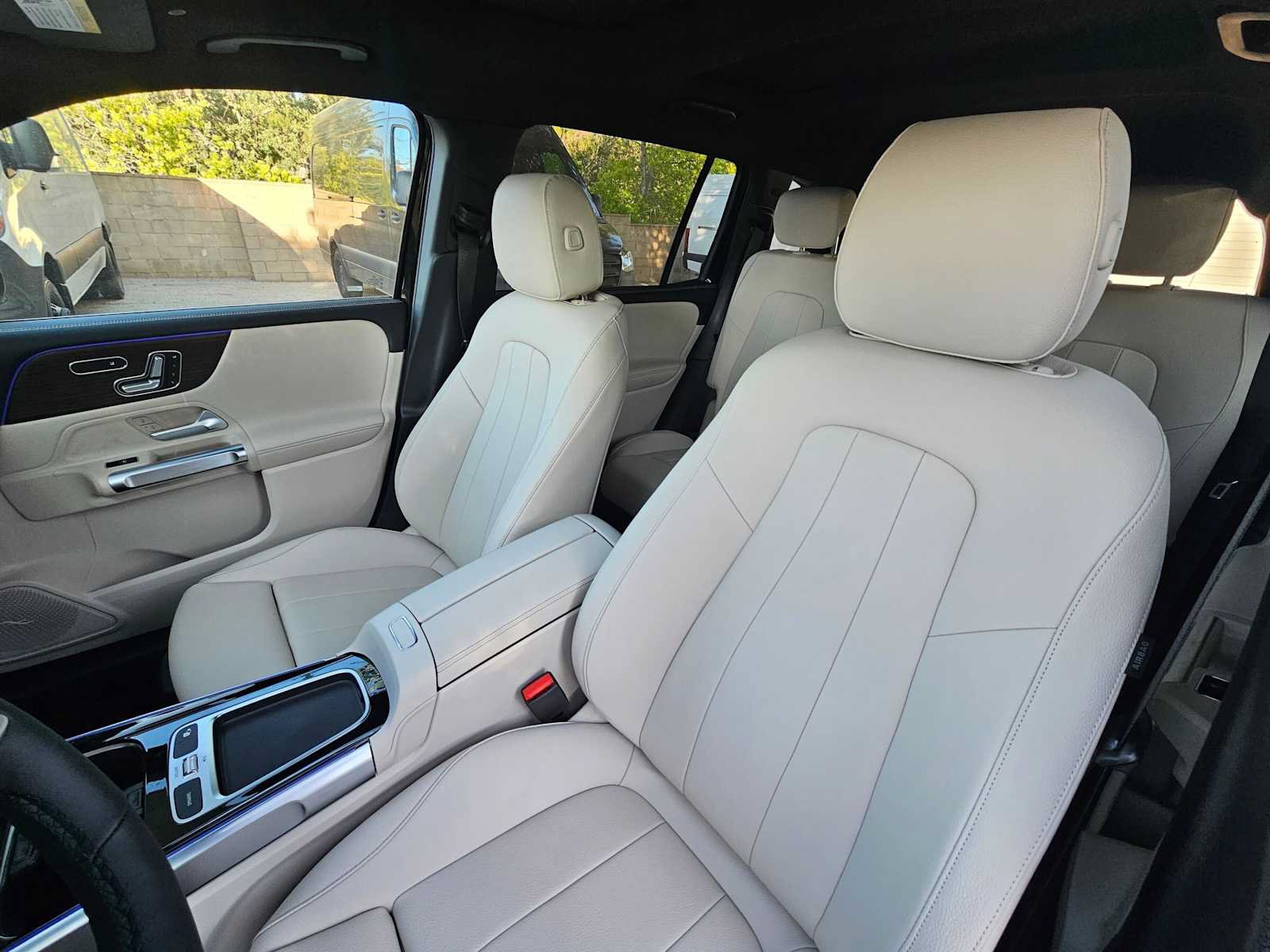 New 2026 Mercedes-Benz GLB 250 image 21