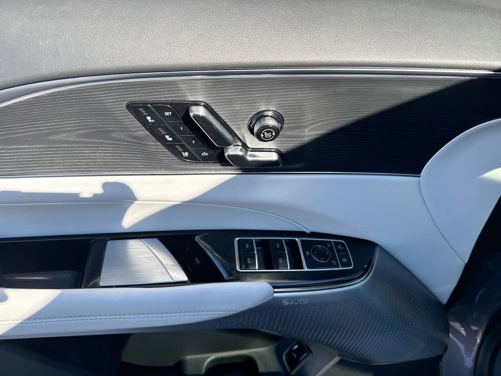 Used 2025 Cadillac Lyriq Luxury w/ LPO, Floor Liner Package image 14