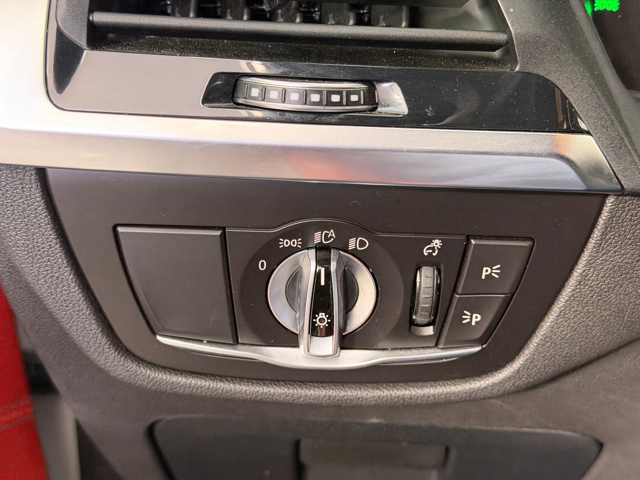 Used 2020 BMW X4 M w/ Executive Package image 18