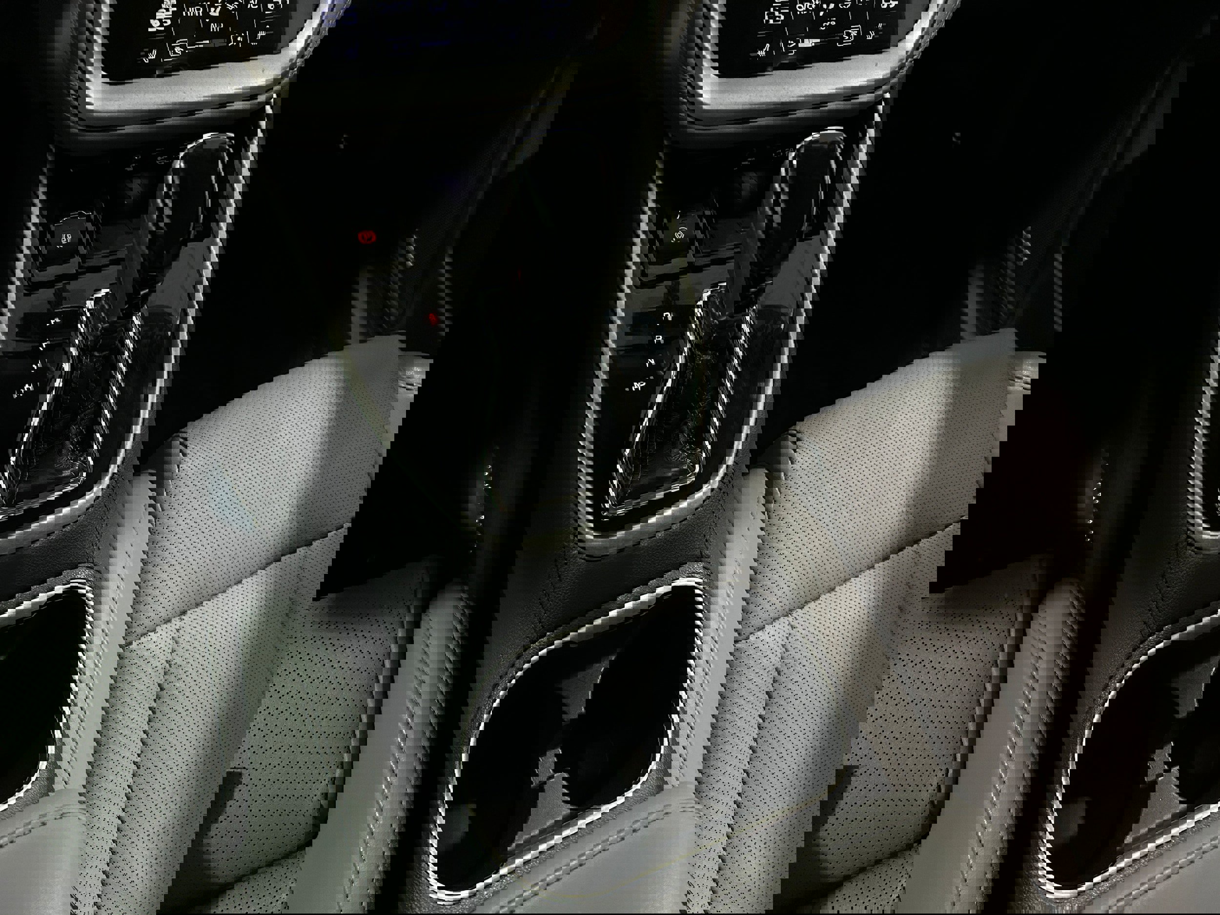 Used 2020 Subaru Legacy Limited AWD/4WD image 12