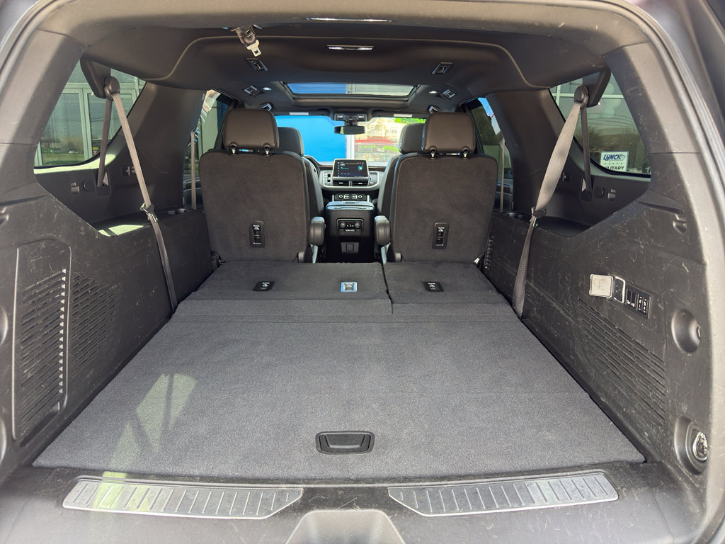 Used 2022 Chevrolet Suburban Z71 w/ Z71 Off-Road Package image 52