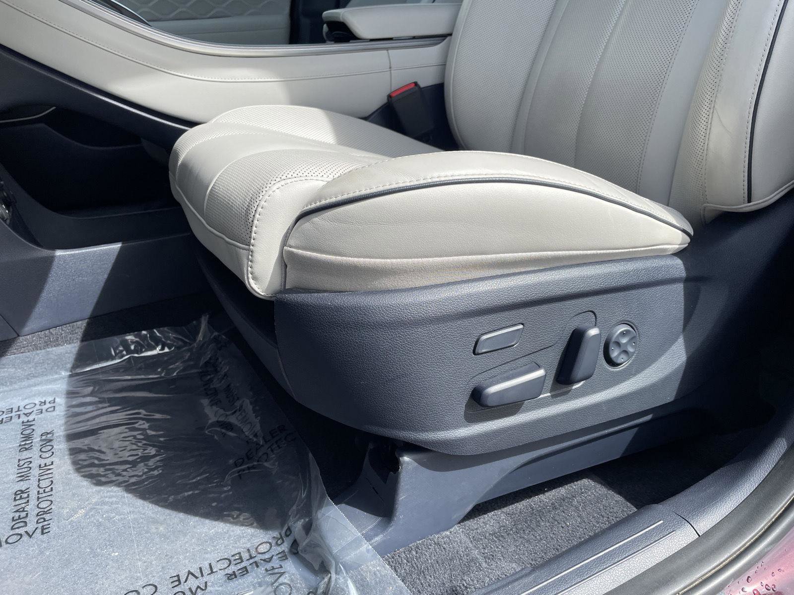 Used 2022 Hyundai Palisade Calligraphy w/ Cargo Package image 10