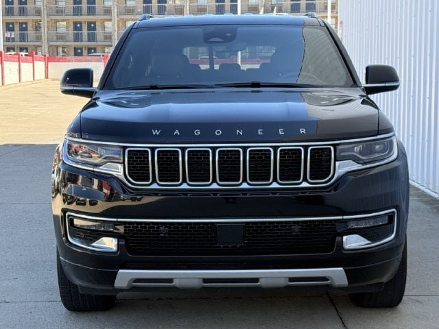 Used 2024 Jeep Wagoneer L Series II RWD image 7