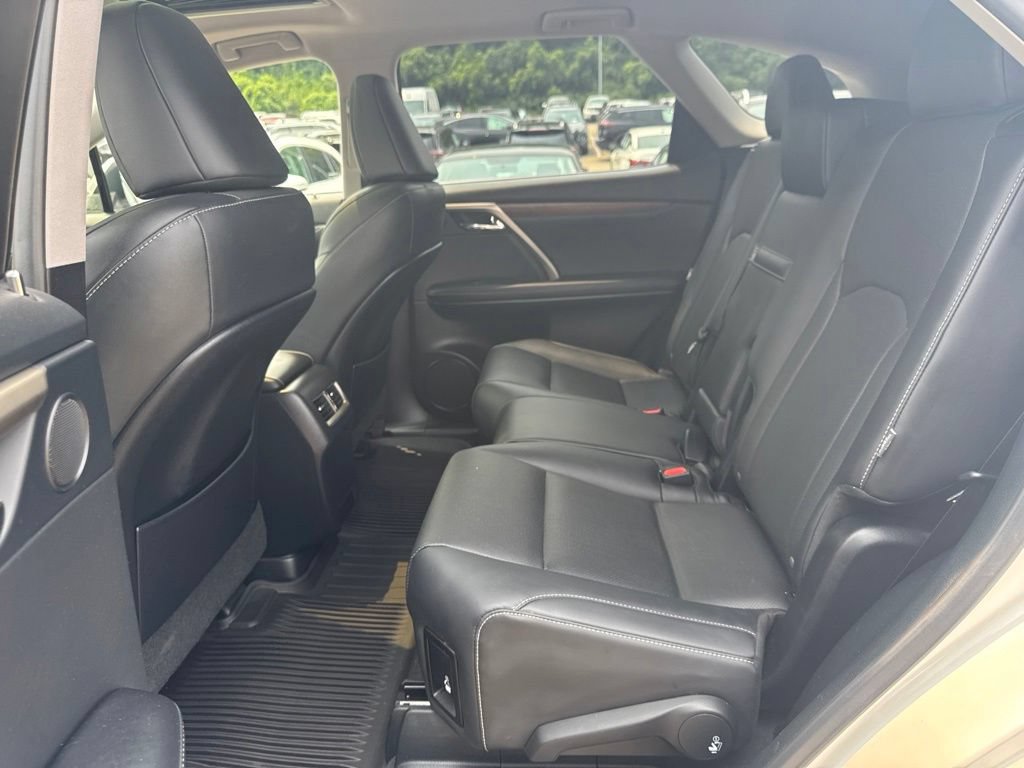 Used 2021 Lexus RX 350L Premium w/ Premium Package AWD/4WD image 13