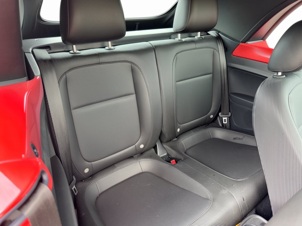 Used 2019 Volkswagen Beetle 2.0T S FWD image 29