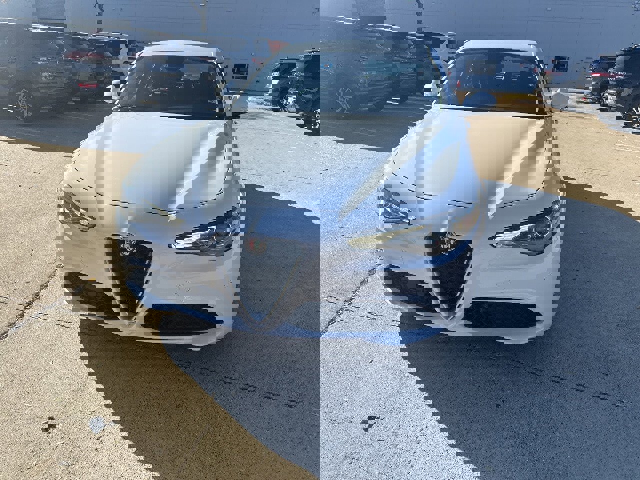 Used 2017 Alfa Romeo Giulia Ti image 7