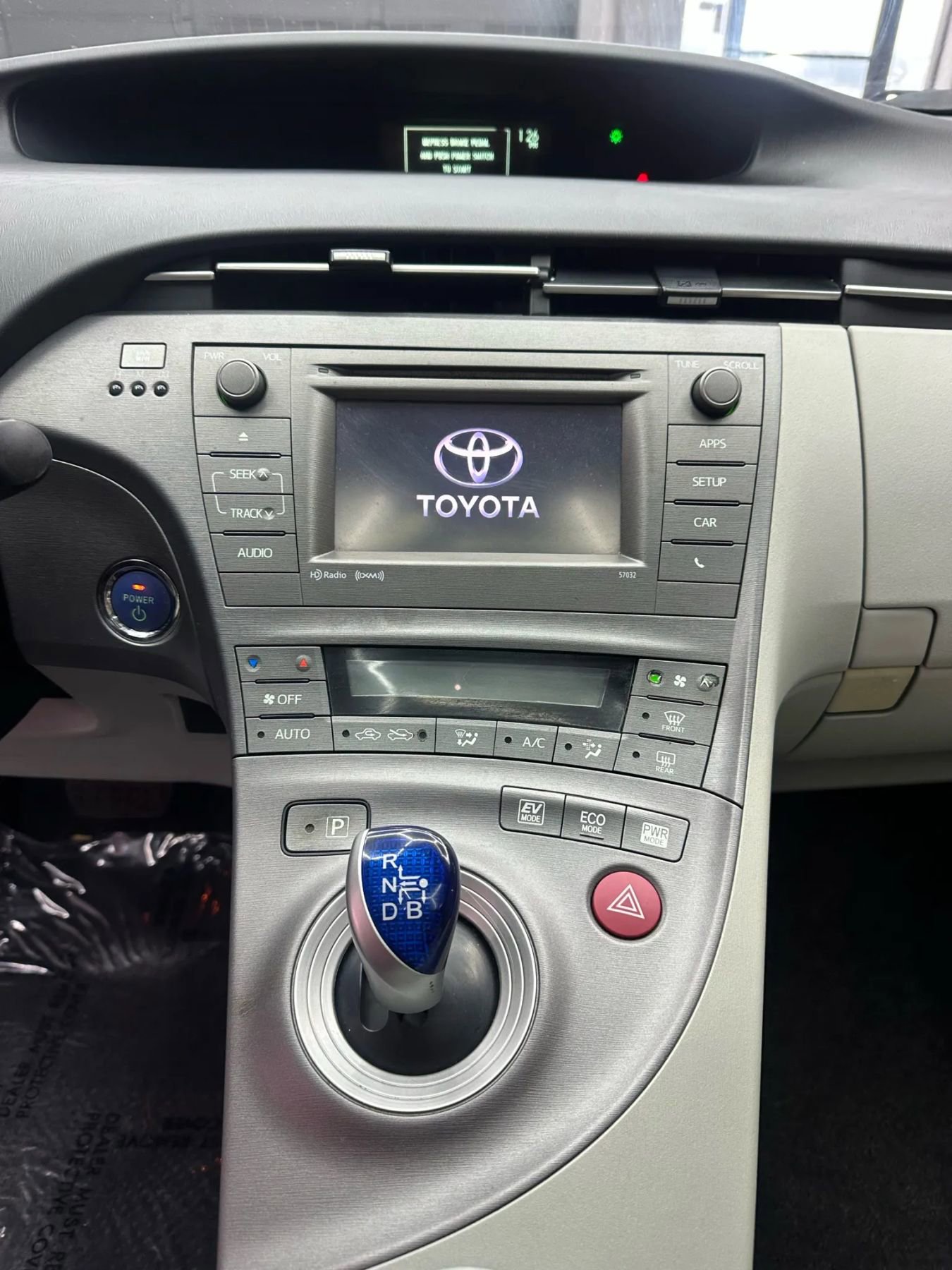 Used 2013 Toyota Prius Three w/ Solar Roof Pkg image 15