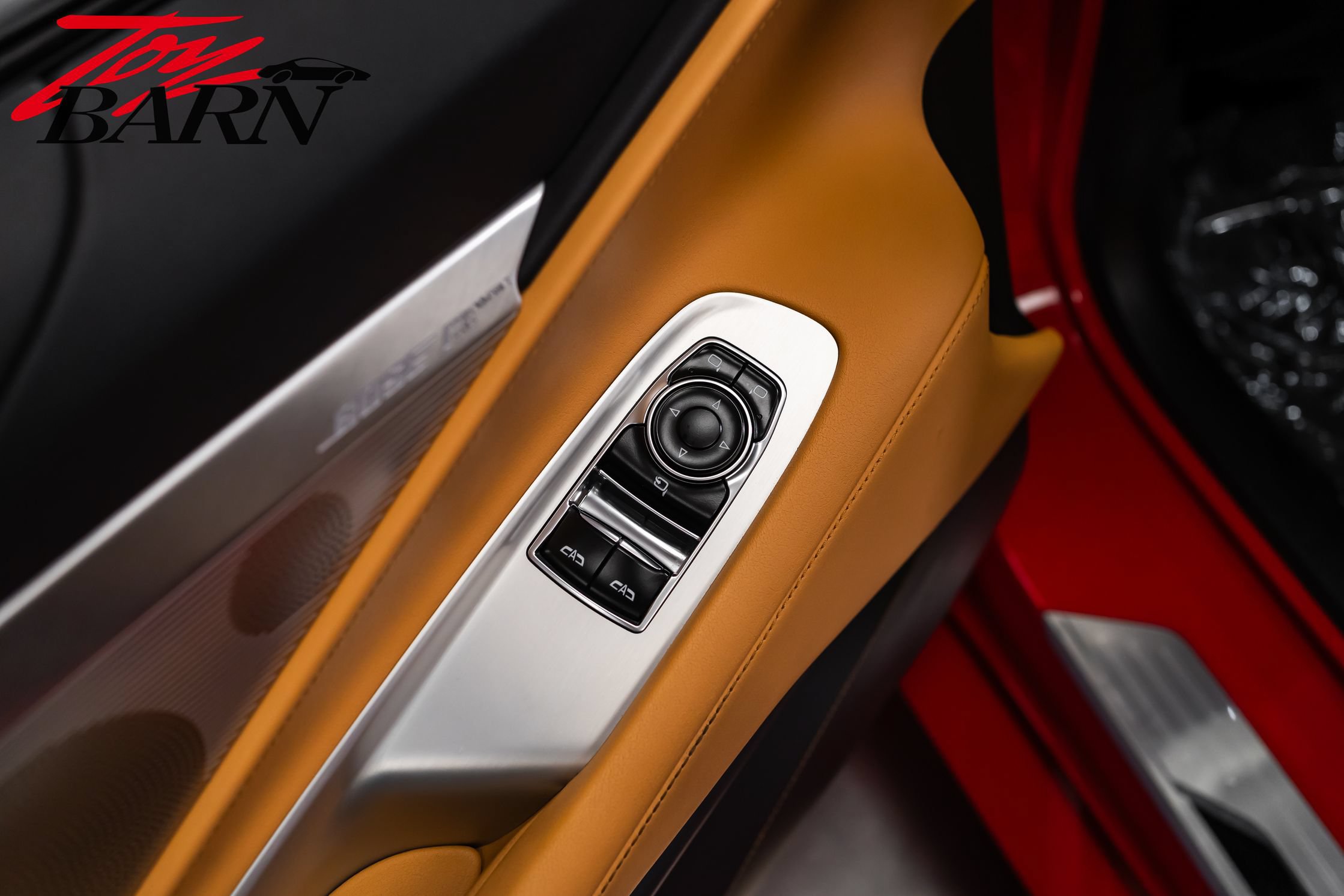 Used 2020 Chevrolet Corvette Stingray Preferred Cpe w/ 2LT Preferred Equipment Group RWD image 26