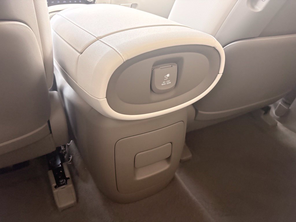 New 2027 Hyundai Palisade Limited FWD image 29