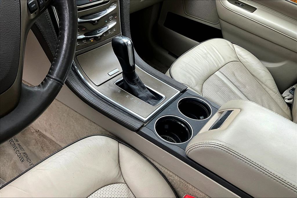 Used 2015 Lincoln MKX AWD w/ Equipment Group 102A image 17