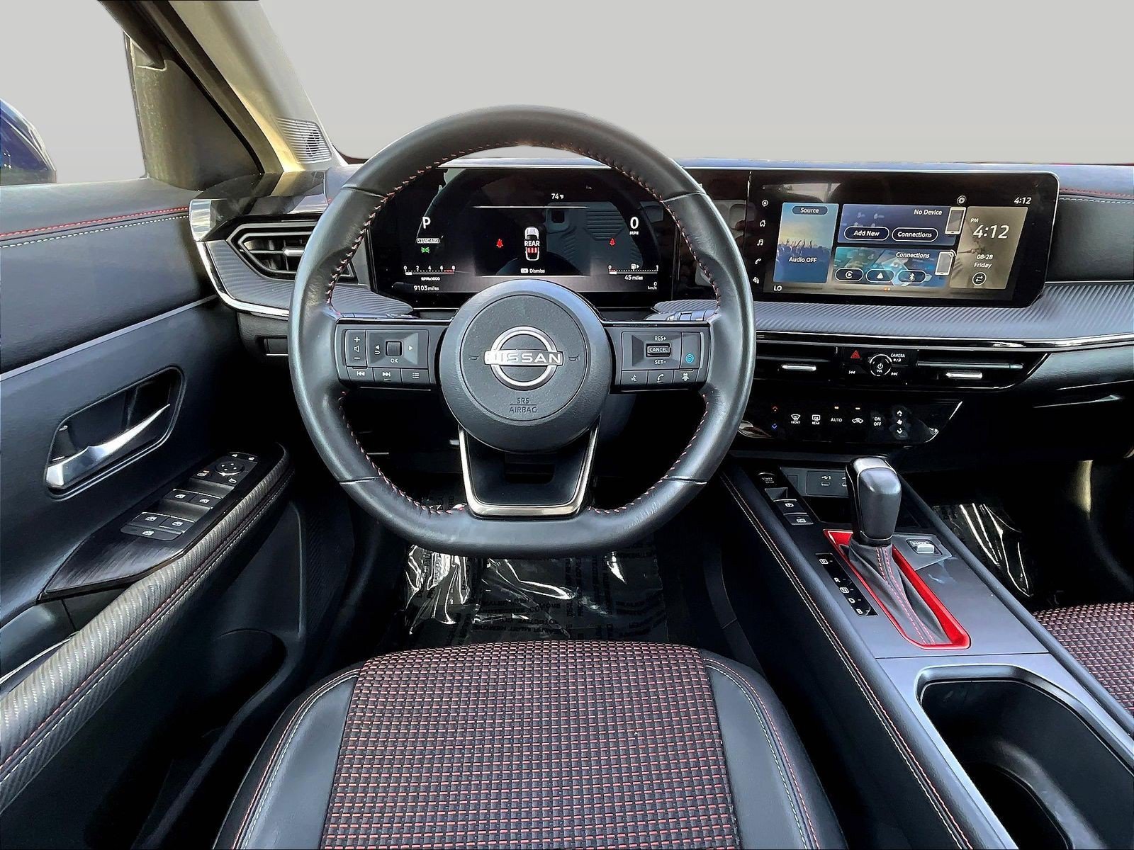 Certified 2025 Nissan Kicks SR AWD/4WD image 11