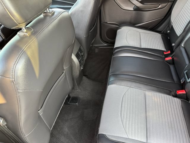 Used 2019 Ford Escape SE AWD/4WD image 17