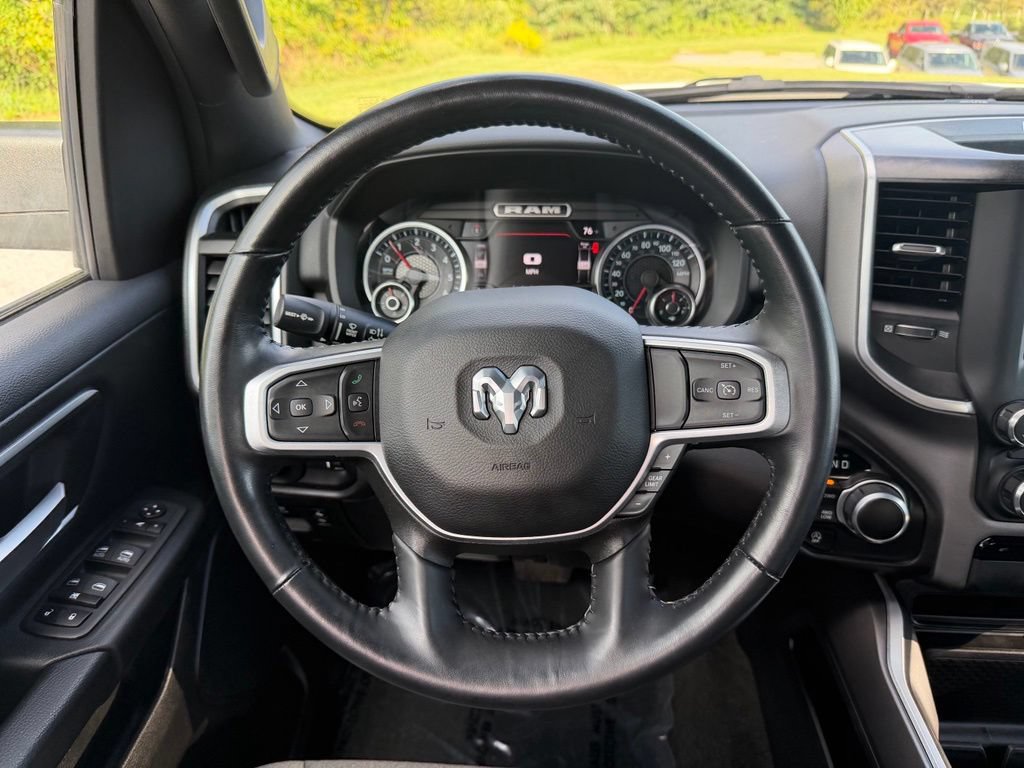 Used 2023 RAM 1500 Big Horn AWD/4WD image 14