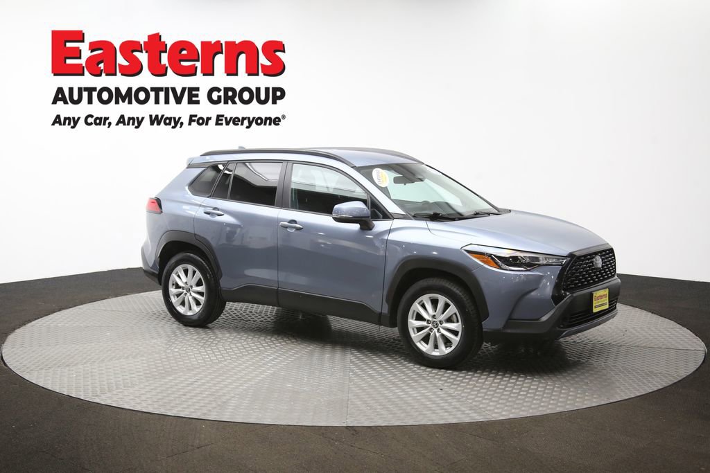 Used 2024 Toyota Corolla Cross LE image 45