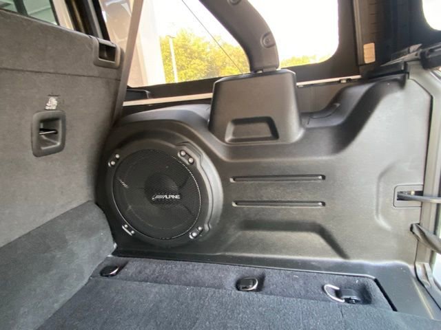 Used 2023 Jeep Wrangler Unlimited Sahara w/ Cold Weather Group AWD/4WD image 27