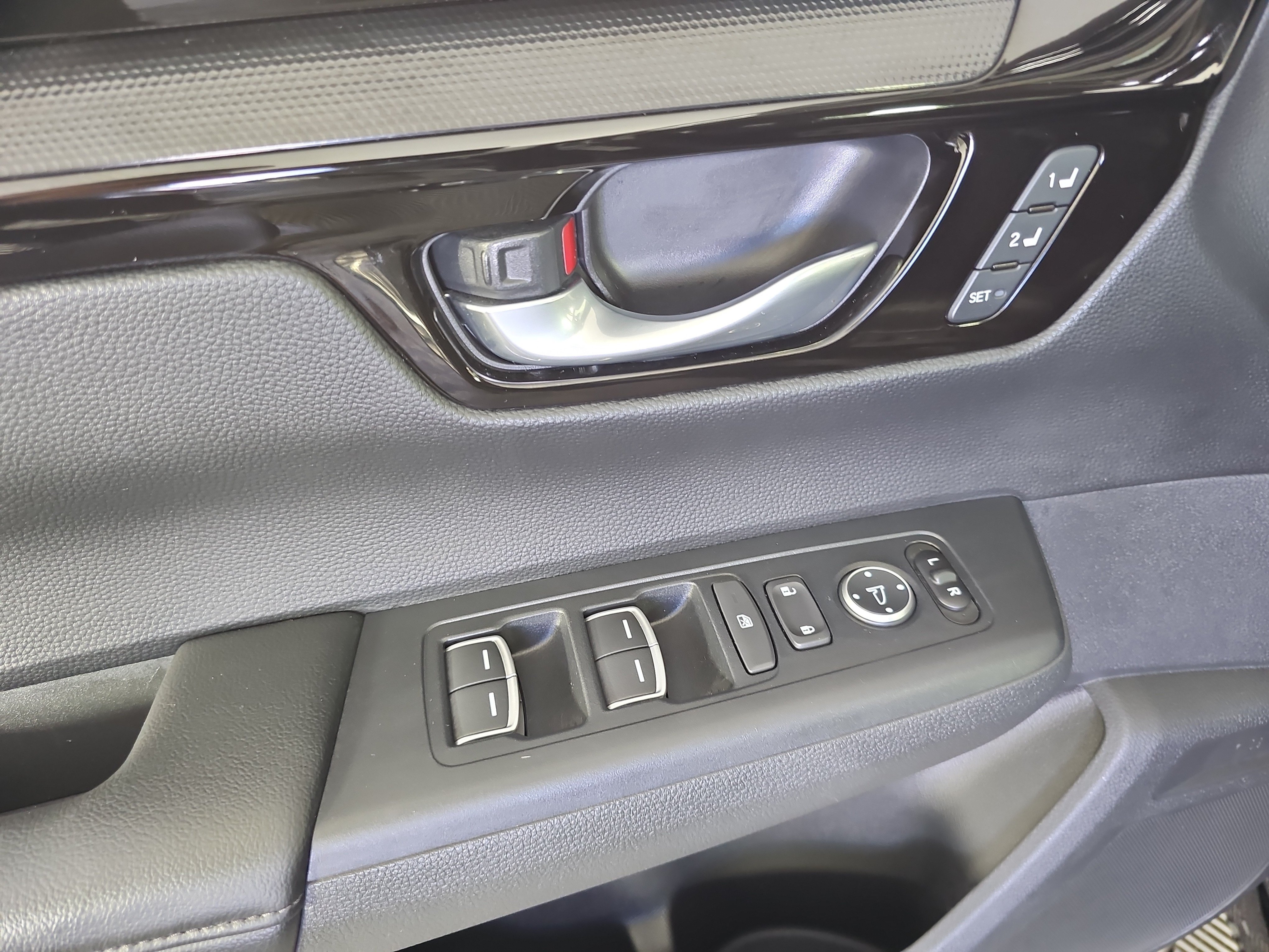 Certified 2023 Honda CR-V EX-L image 14