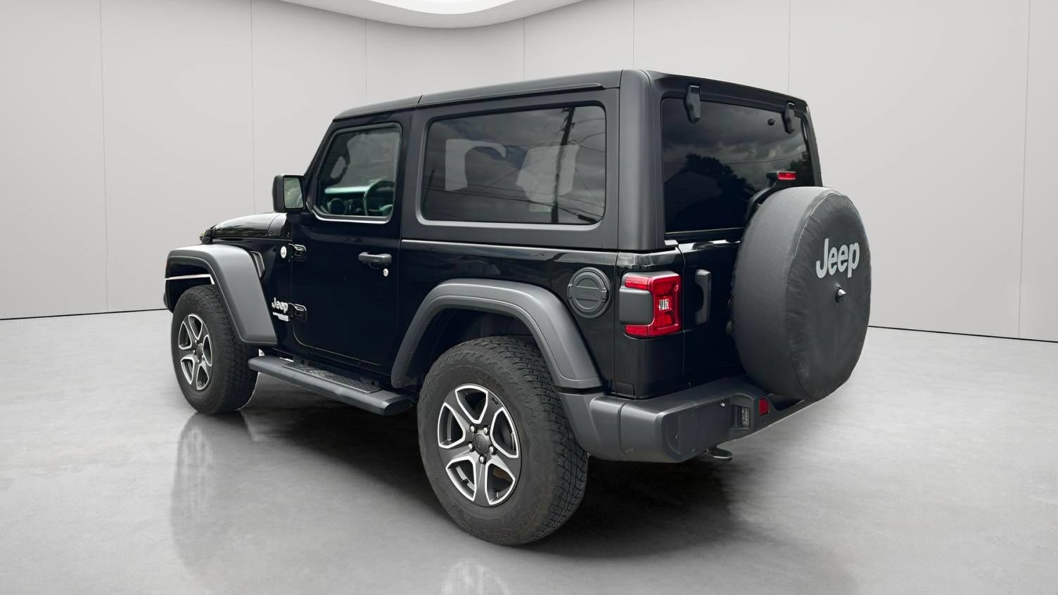 Used 2021 Jeep Wrangler Sport AWD/4WD image 8
