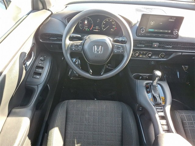 Used 2025 Honda HR-V LX image 11