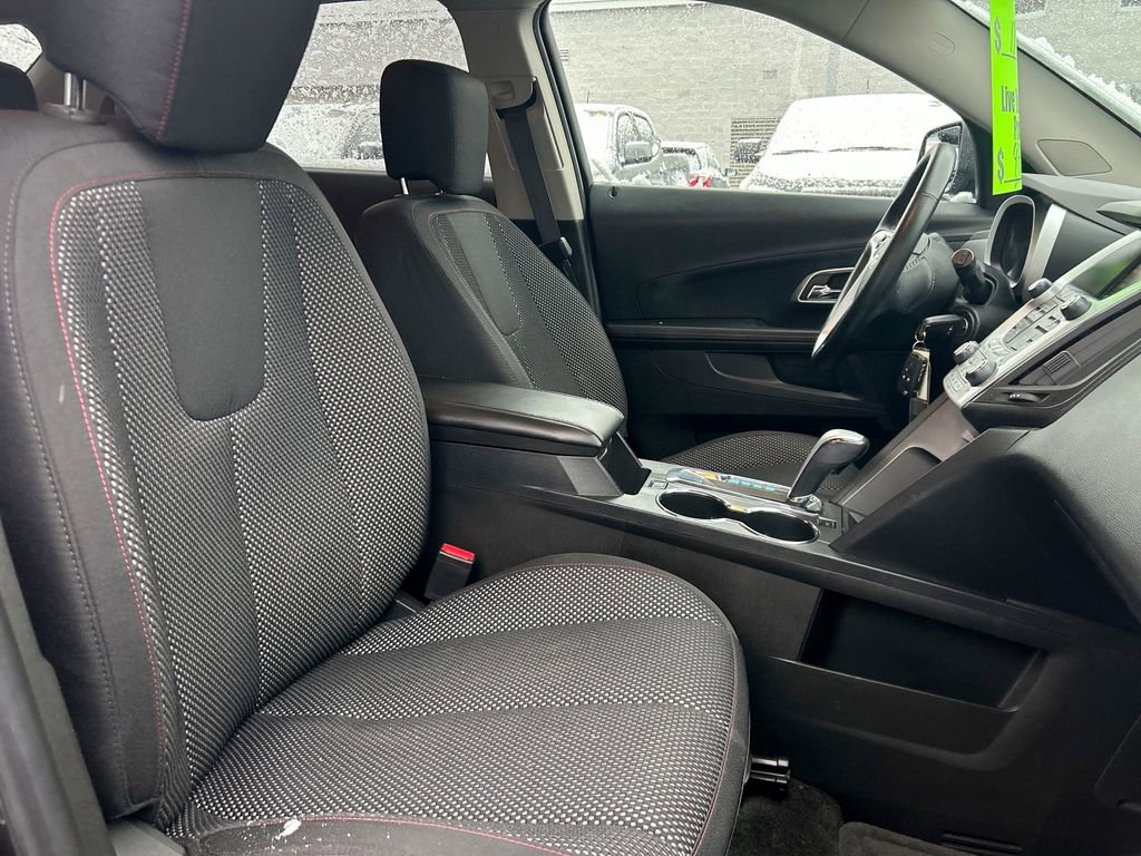 Used 2015 Chevrolet Equinox LT w/ Driver Convenience Package image 26