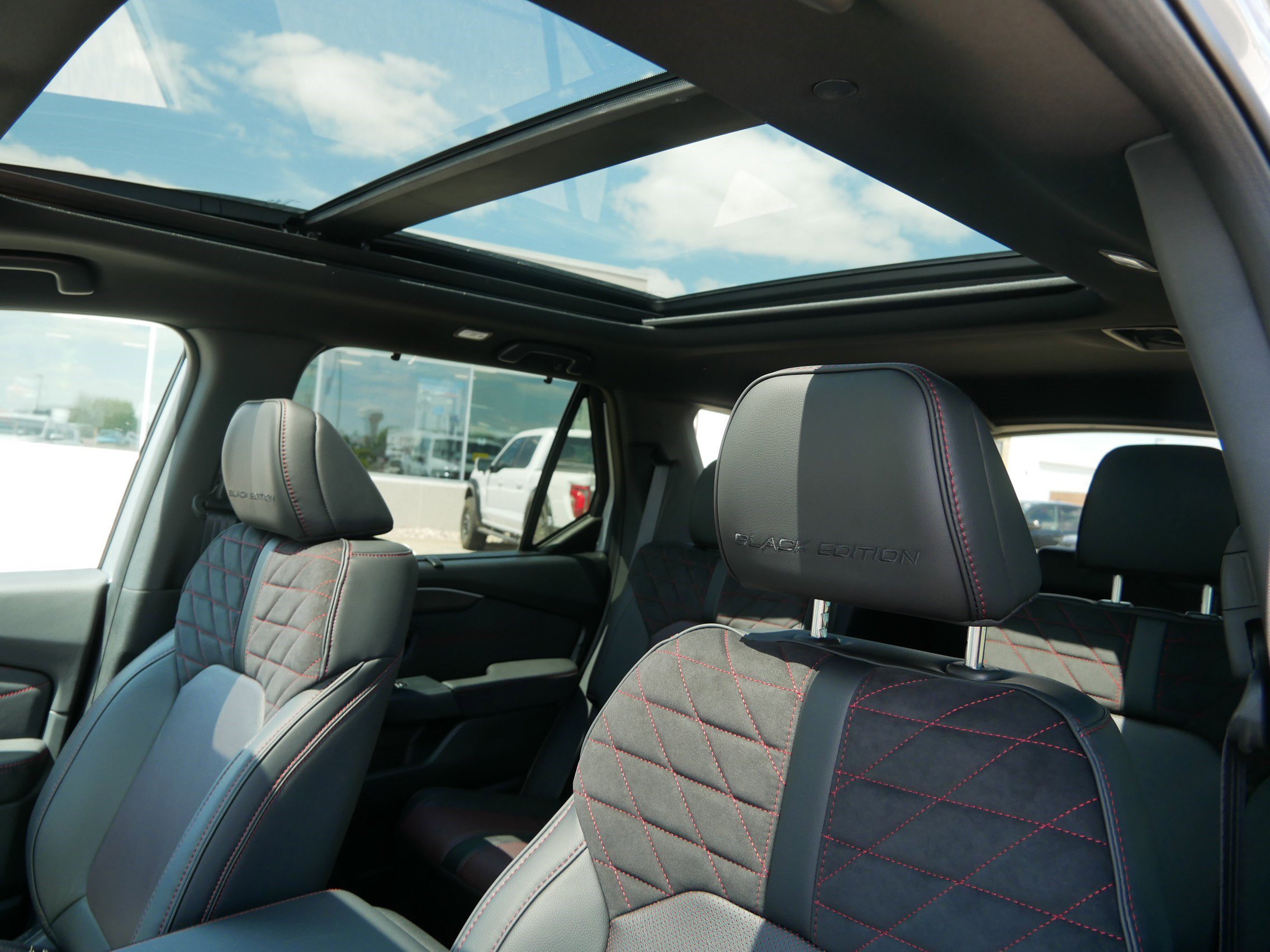 New 2026 Honda Pilot Black Edition image 10