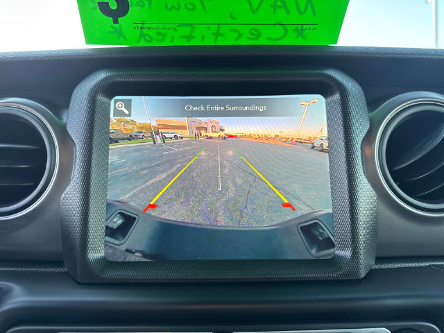 Certified 2023 Jeep Gladiator Sport AWD/4WD image 20