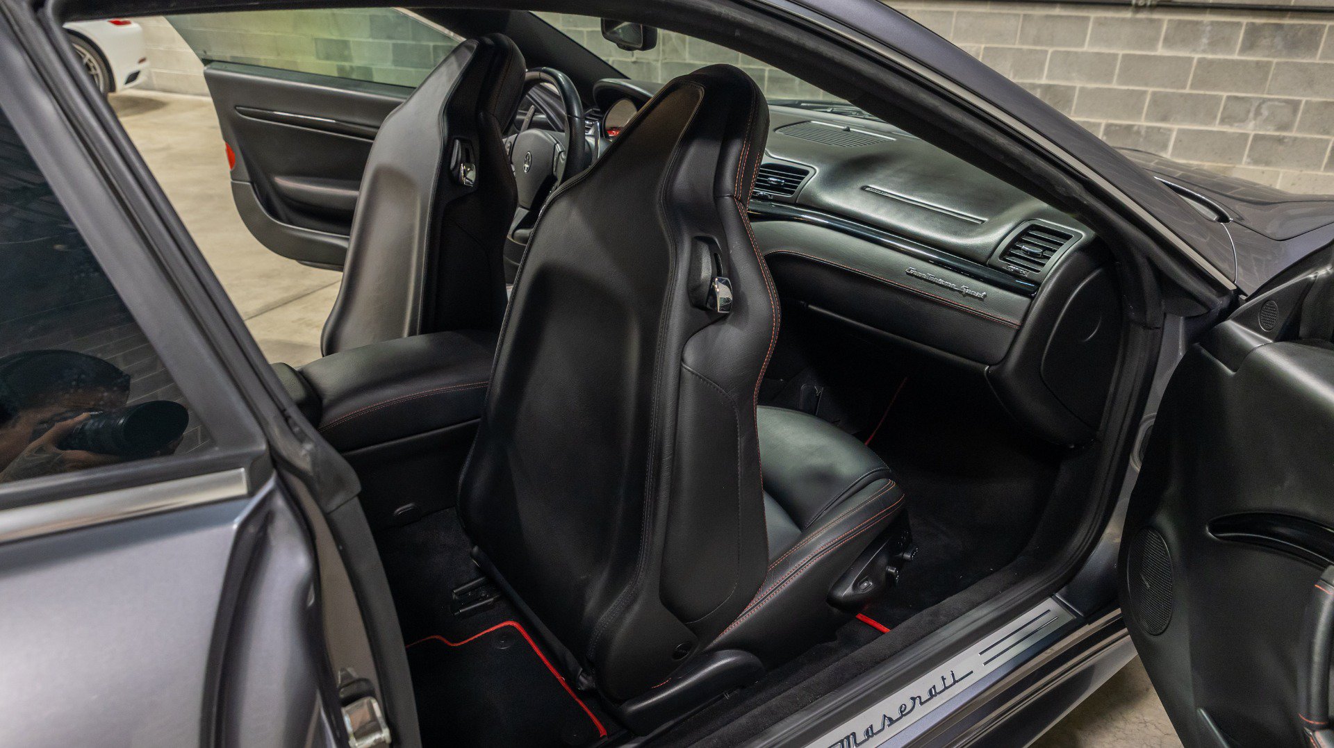 Used 2018 Maserati GranTurismo Coupe RWD image 53