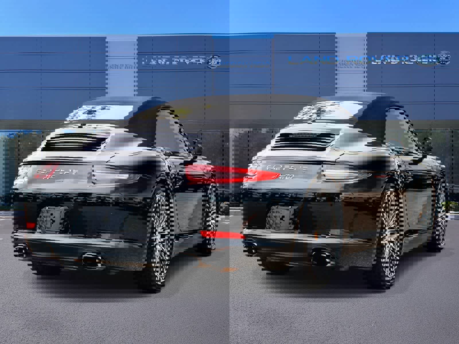 Used 2015 Porsche 911 Carrera image 4