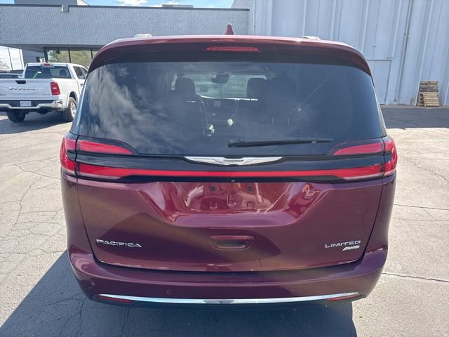 Used 2021 Chrysler Pacifica Limited w/ Premium & Safety Sphere Group AWD/4WD image 9