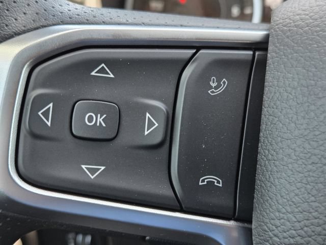 New 2026 RAM 1500 Express AWD/4WD image 17