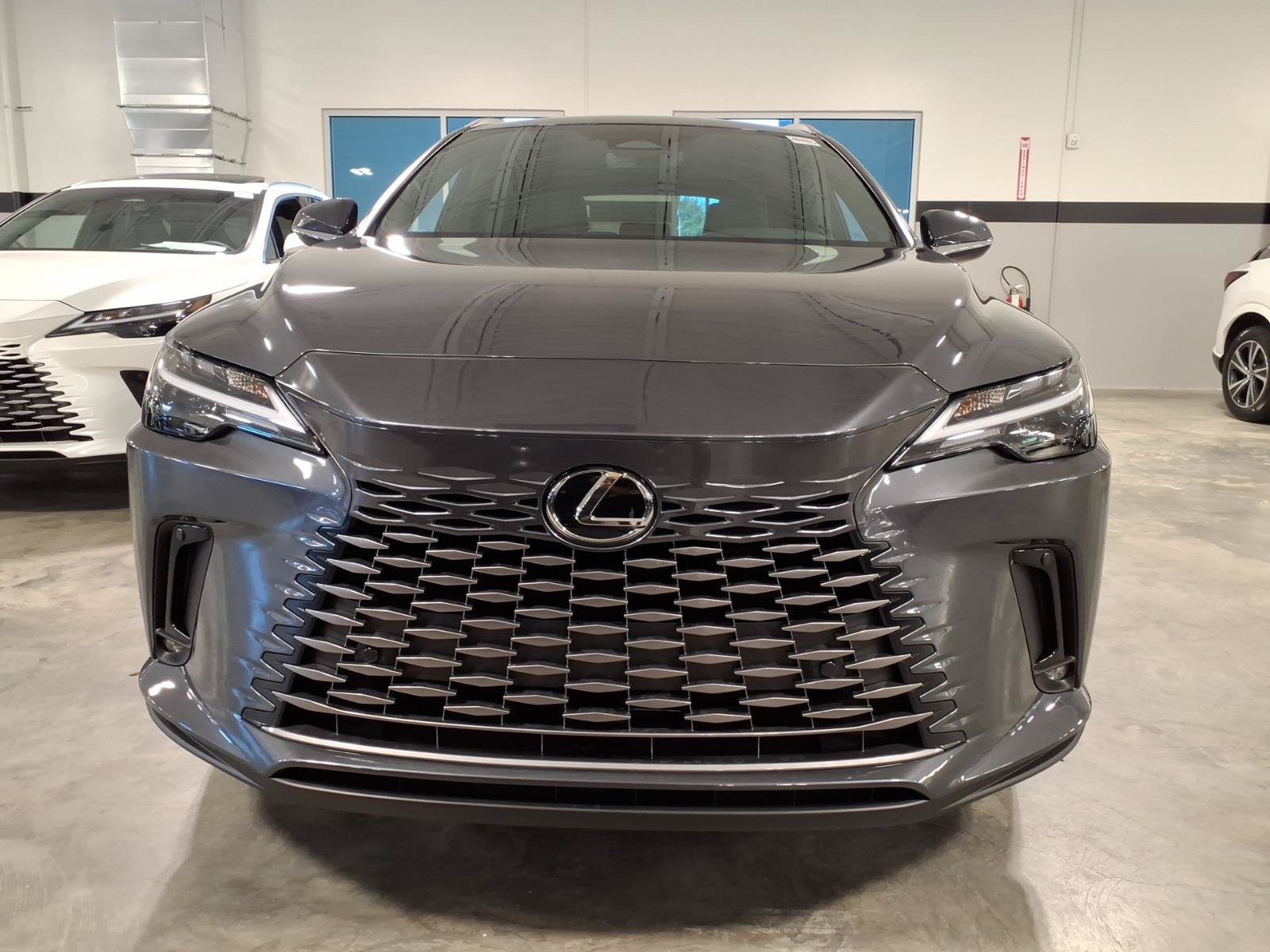 New 2026 Lexus RX 350h AWD/4WD image 2