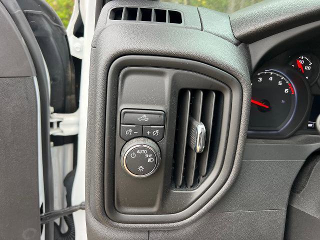 Used 2022 Chevrolet Silverado 1500 Custom image 11