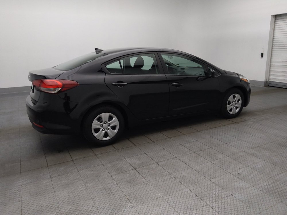 Used 2017 Kia Forte LX FWD image 10