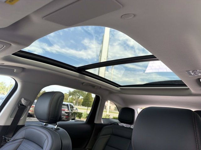 New 2026 Lincoln Nautilus Reserve AWD/4WD image 29