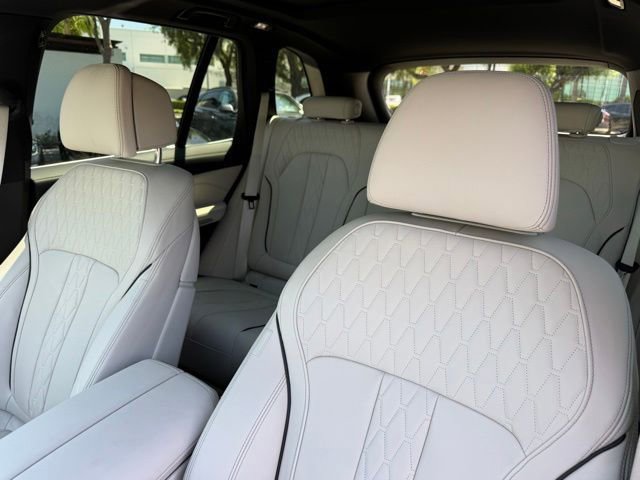 Certified 2024 BMW X5 xDrive40i w/ Premium Package AWD/4WD image 21
