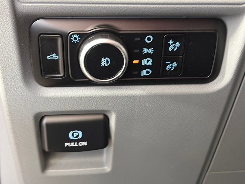 Certified 2023 Ford F150 XLT w/ Trailer Tow Package AWD/4WD image 23