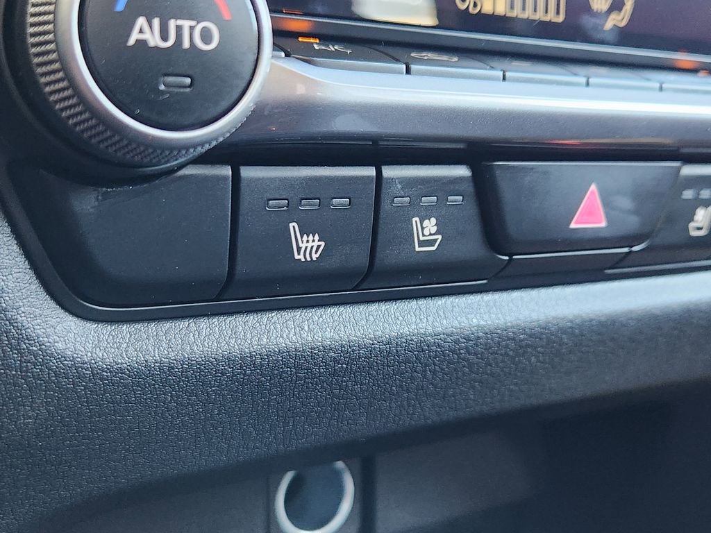 New 2026 MAZDA CX-50 AWD 2.5 Hybrid w/ Premium Pkg image 14