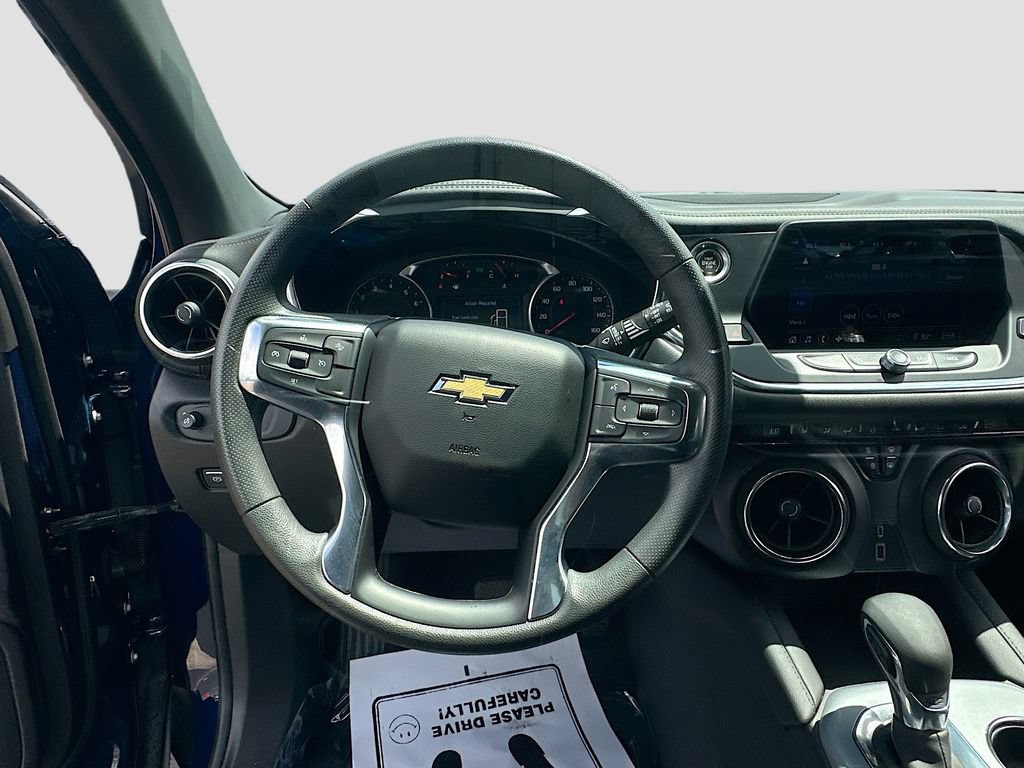 Used 2022 Chevrolet Blazer LT FWD image 11