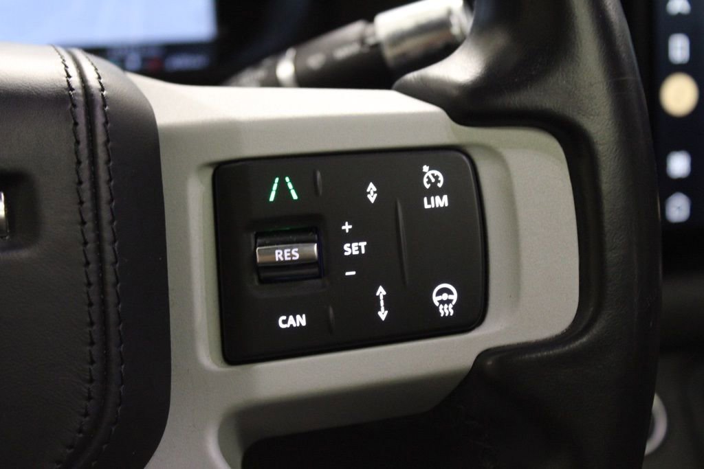 Used 2022 Land Rover Defender 110 X-Dynamic HSE image 22