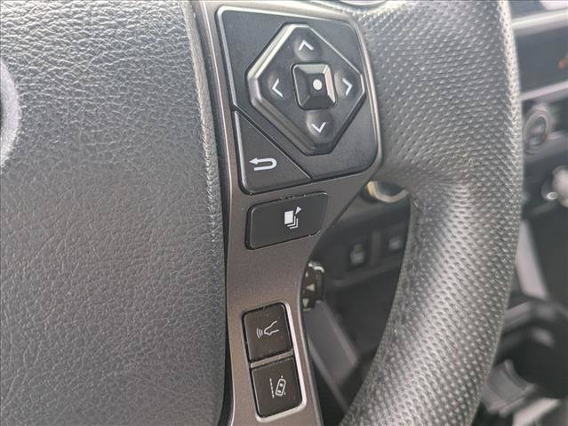 Used 2020 Toyota Tacoma TRD Off-Road w/ Technology Package AWD/4WD image 14