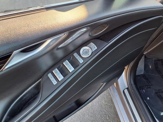 Used 2023 Genesis G80 2.5T image 12