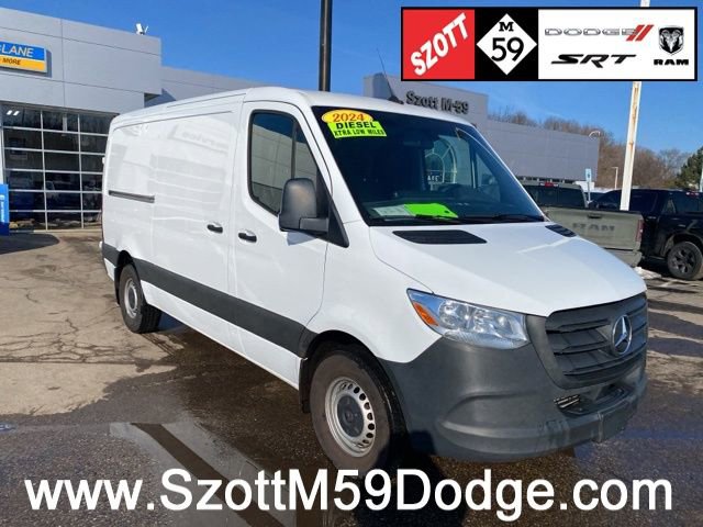 Used 2024 Mercedes-Benz Sprinter 2500 image 1