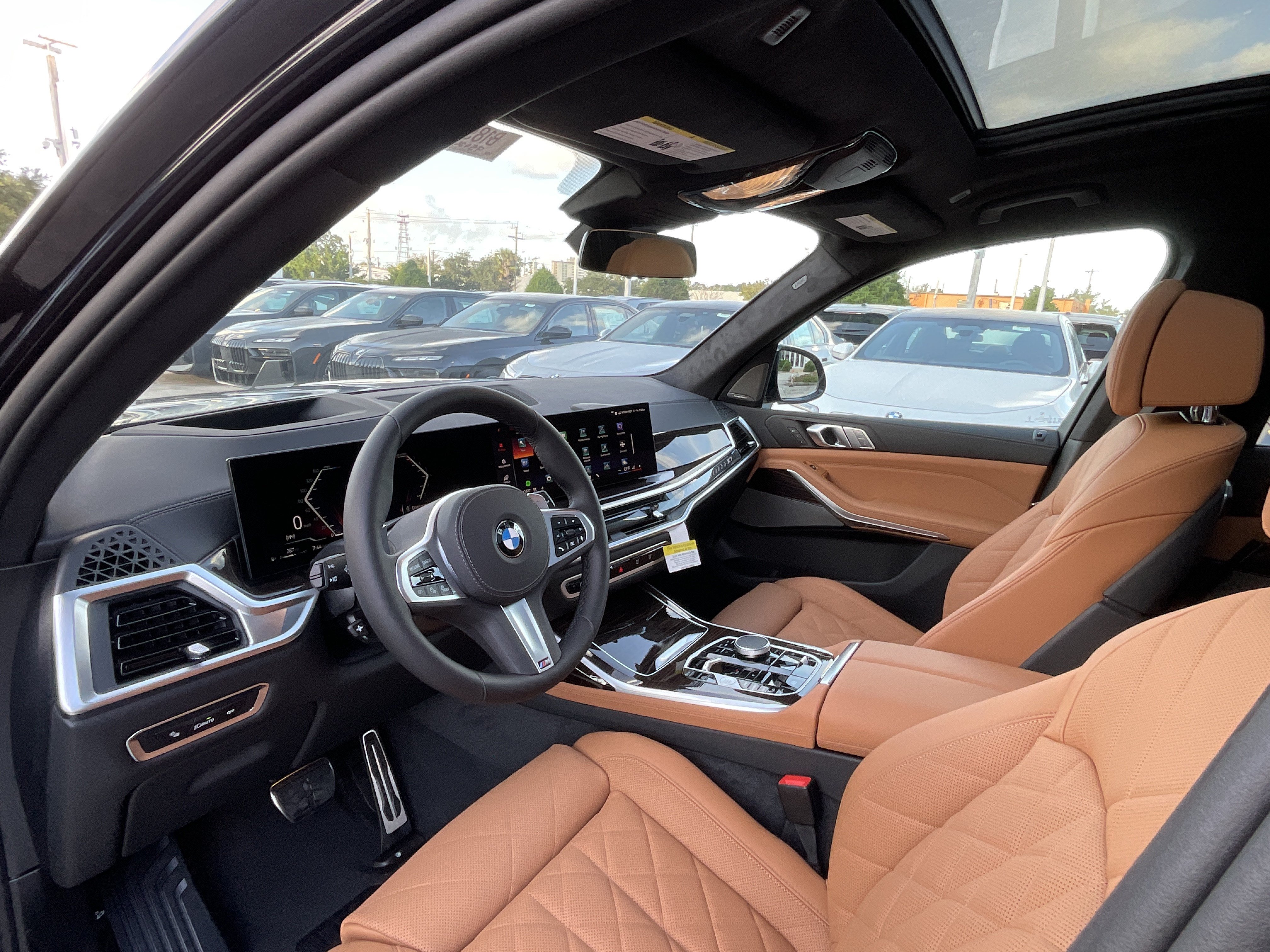New 2027 BMW X7 xDrive40i w/ M Sport Package AWD/4WD image 9